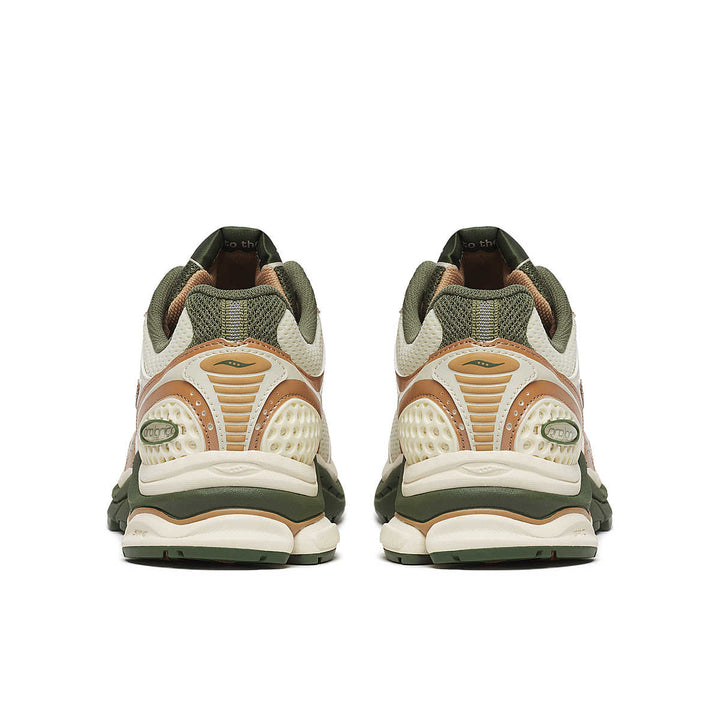 SAUCONY & FRIENDS PROGRID TRIUMPH 4 S70903-1 - CREAM/DOE