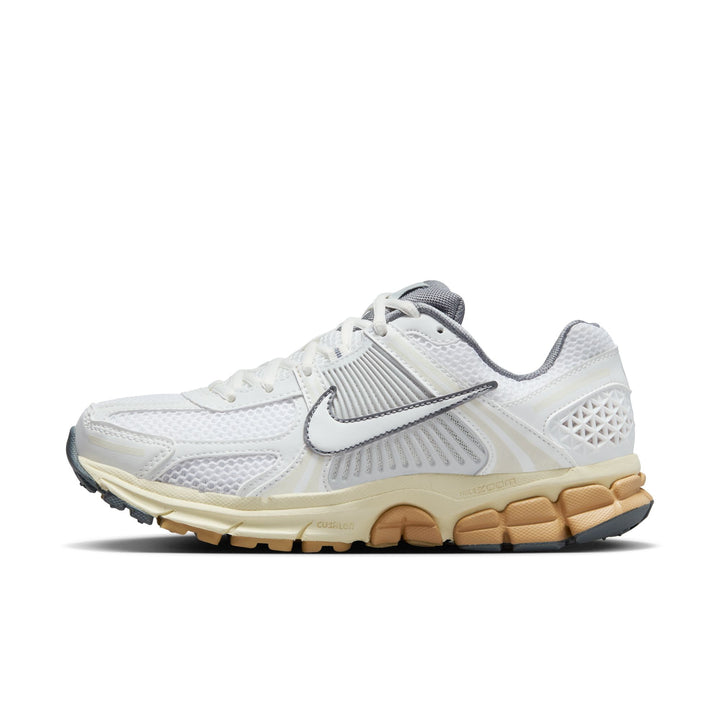 WOMENS NIKE ZOOM VOMERO 5 FJ2028-101 - SUMMIT/WHITE/PURE PLATINUM/SMOKE GREY