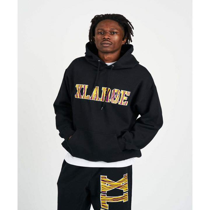 XLARGE zebra hood - Black