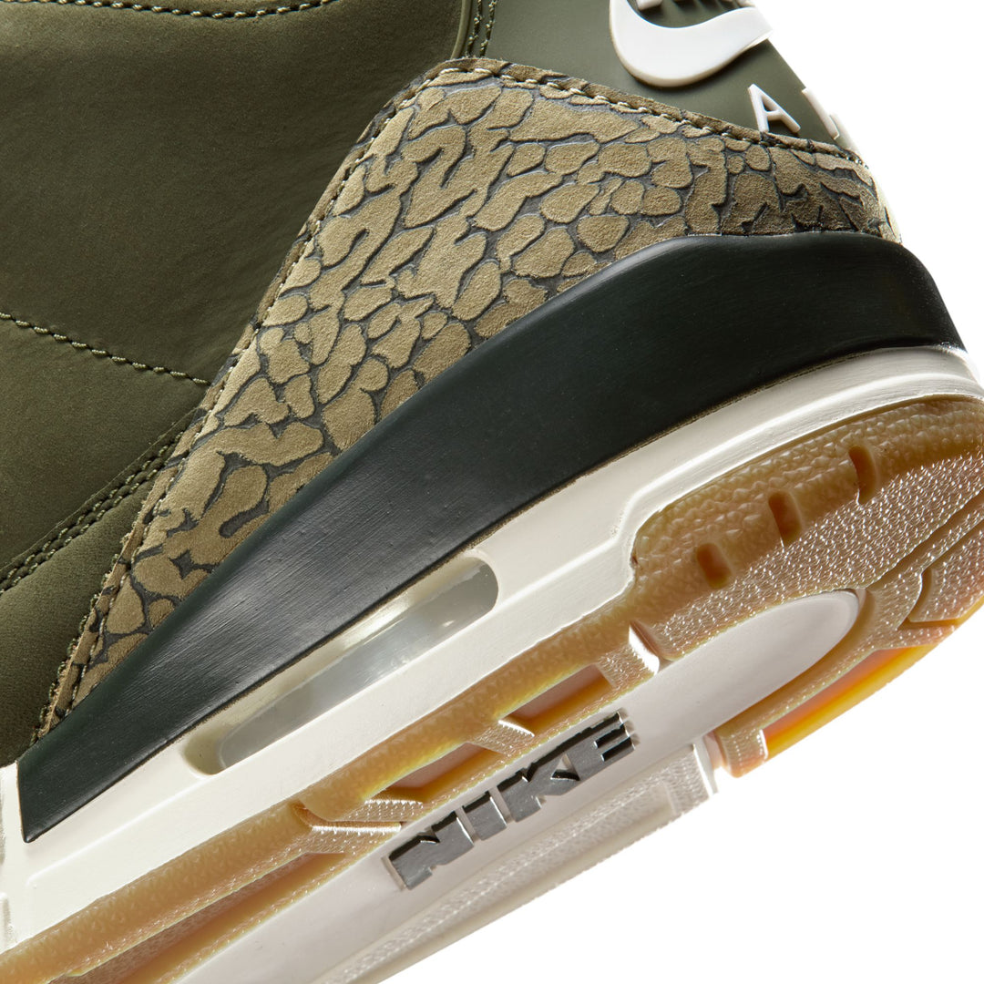 AIR JORDAN 3 RETRO OG DN3707-202 “FAMILY AFFAIR” - MEDIUM OLIVE/SEQUOIA