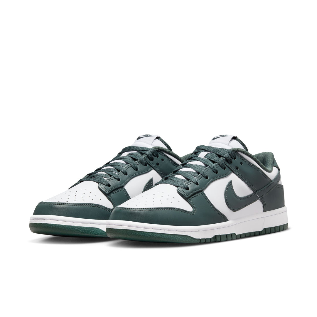 NIKE DUNK LOW RETRO "VINTAGE GREEN"