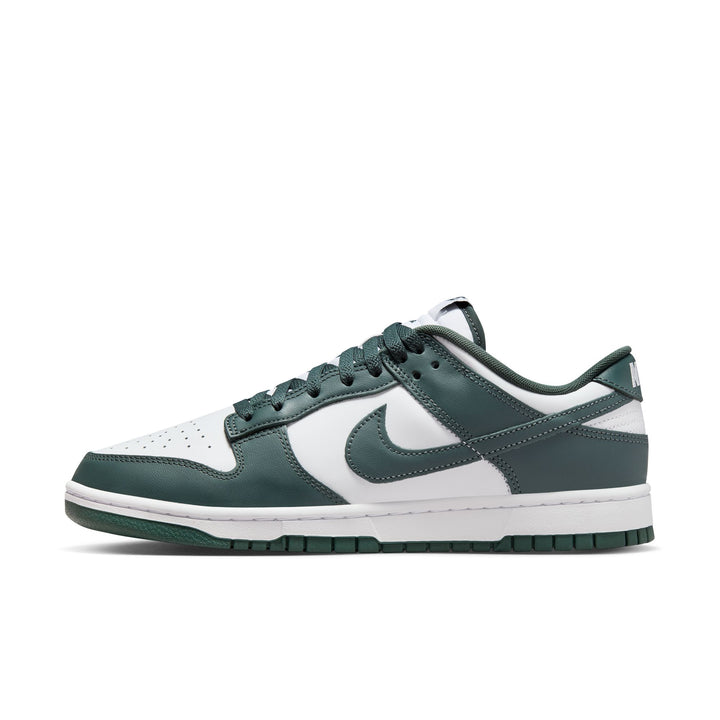 NIKE DUNK LOW RETRO "VINTAGE GREEN"