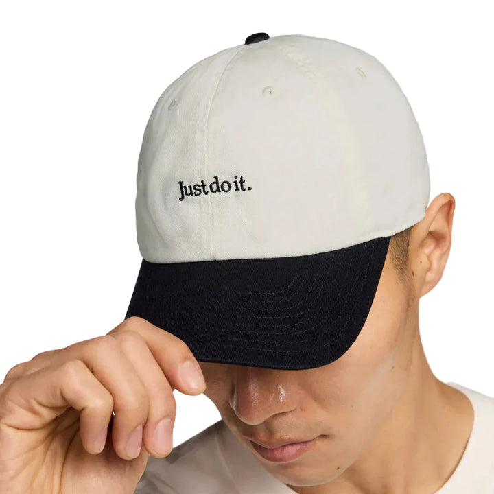 NIKE CLUB JUST DO IT CAP FB5370-134 - SAIL/BLACK