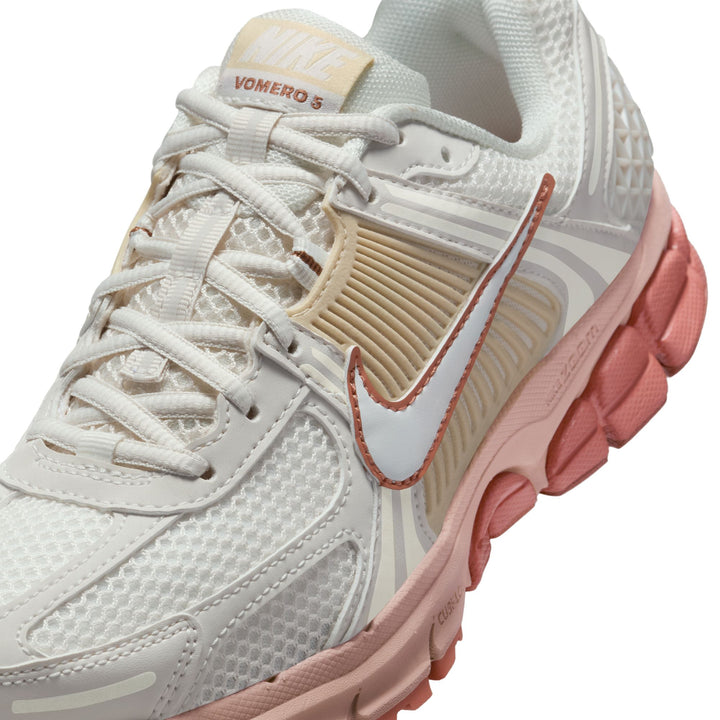 WOMENS NIKE VOMERO 5 FJ2028-002 - PHANTOM/SUMMIT WHITE/PARTICLE BEIGE/TERRA BLUSH/MINERAL CLAY