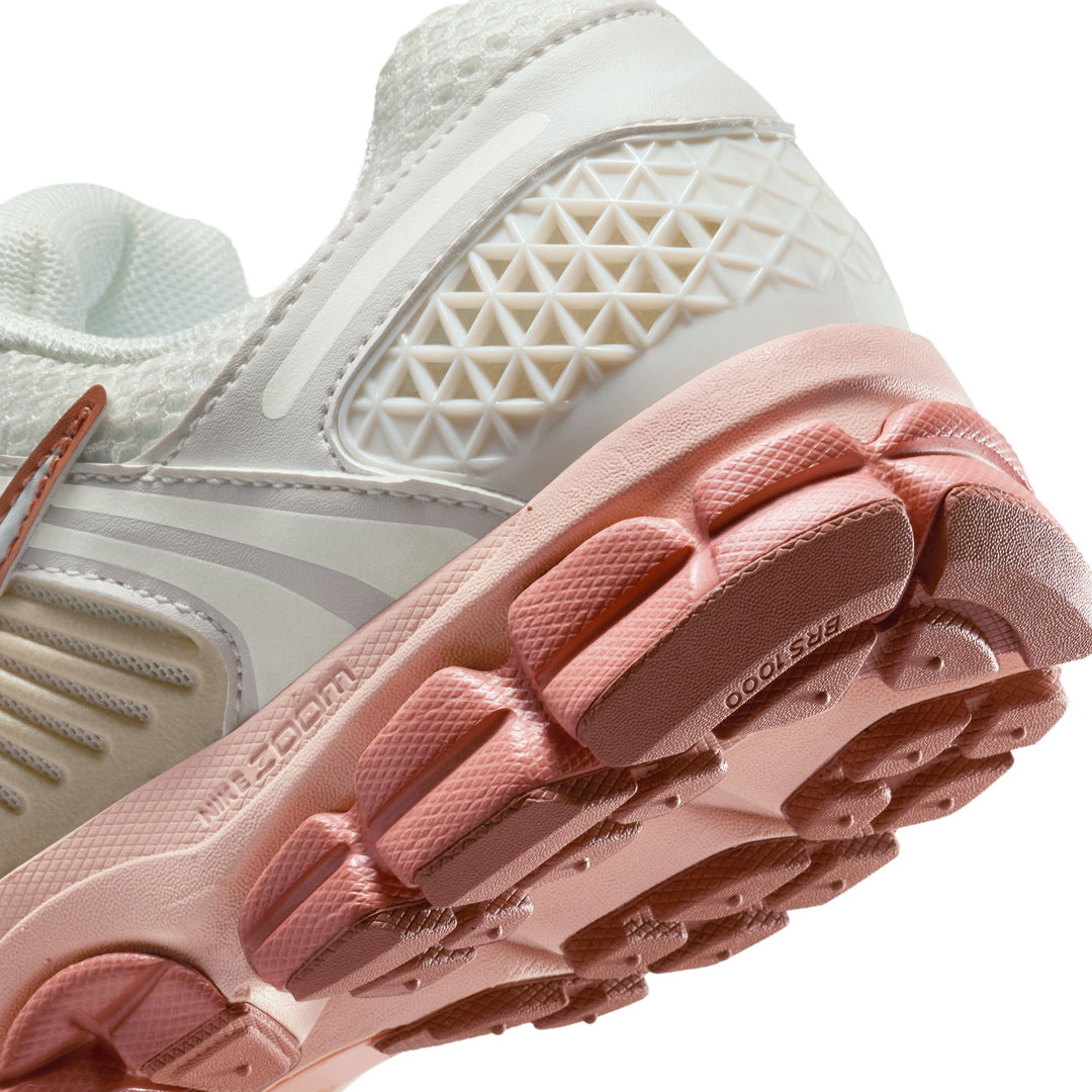 WOMENS NIKE VOMERO 5 FJ2028-002 - PHANTOM/SUMMIT WHITE/PARTICLE BEIGE/TERRA BLUSH/MINERAL CLAY