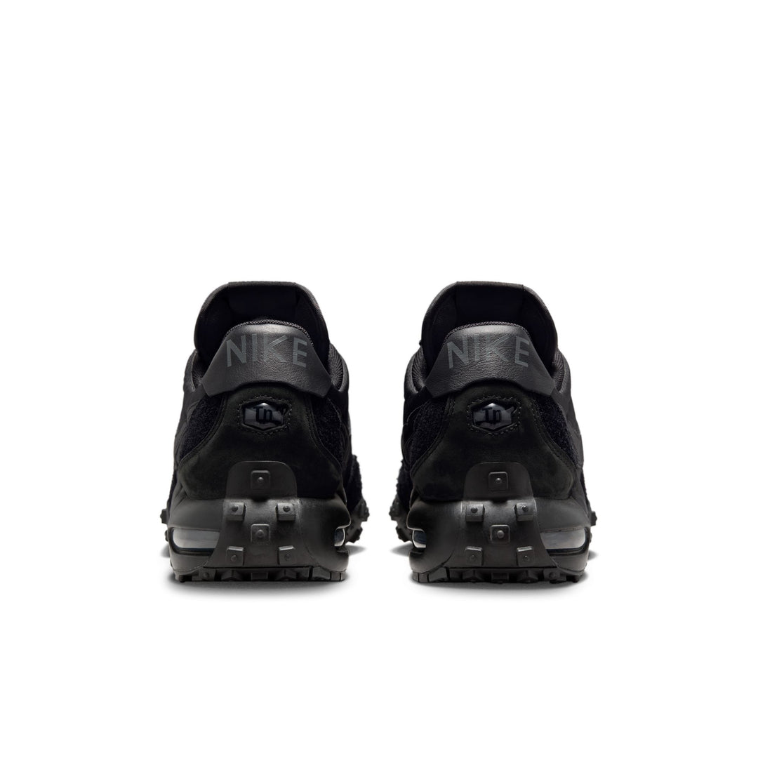 NIKE AIR MAX WAFFLE SP FV6946-001 "BLACK QUICKSILVER"