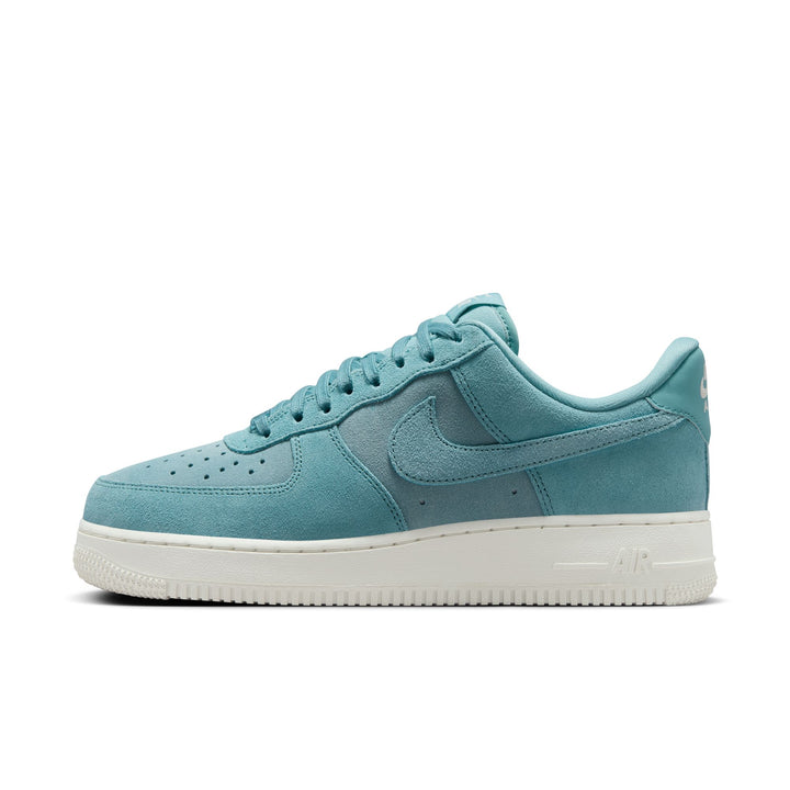 WOMENS NIKE AIR FORCE 1 '07 HJ5336-400 "BLUE SUEDE" - DENIM TURQUOISE/SAIL