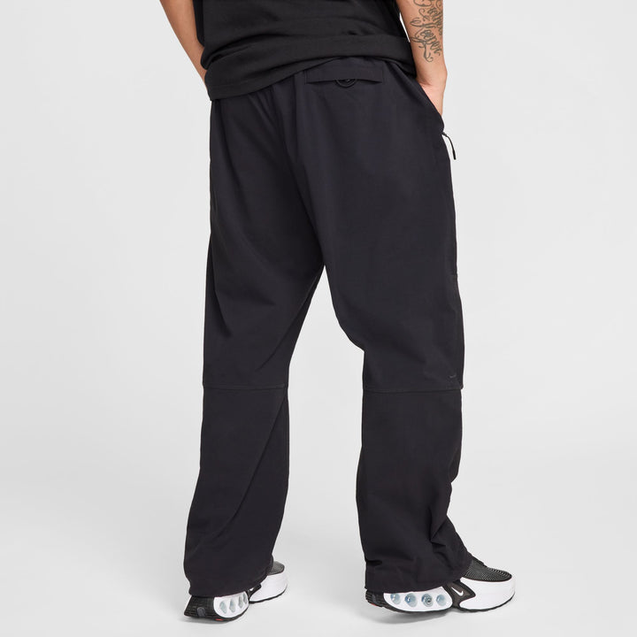 NIKE TECH WOVEN PANT OVERSIZED HM7158-010 - BLACK