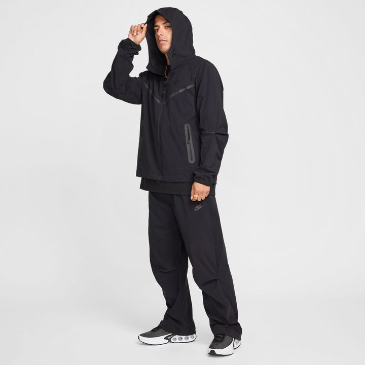 NIKE TECH WOVEN PANT OVERSIZED HM7158-010 - BLACK