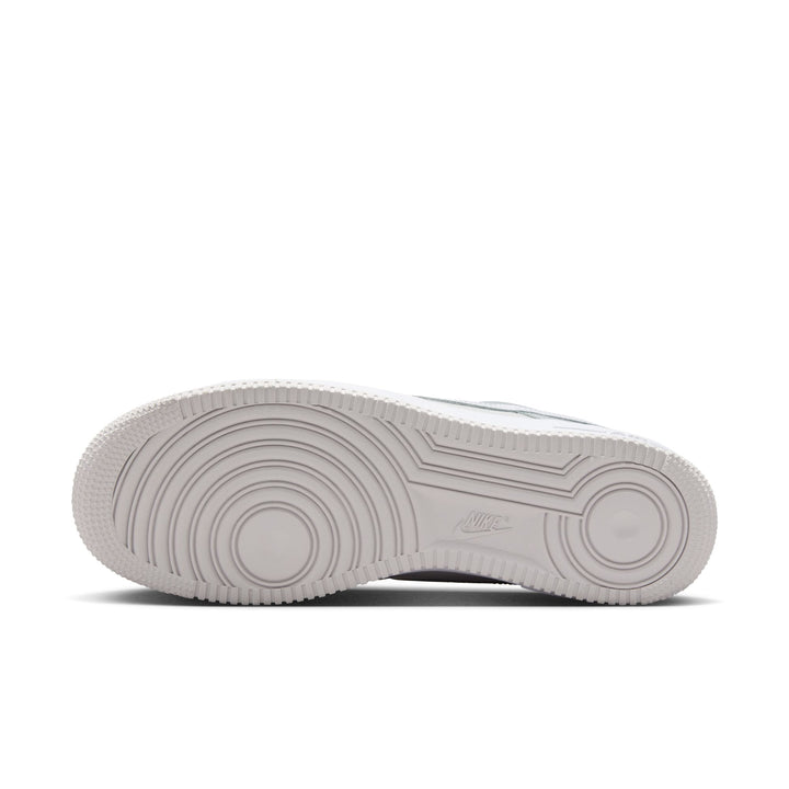 NIKE AIR FORCE 1 '07 LV8 HV9405-001 "WOLF GREY PATENT" - WOLF GREY/VAST WHITE