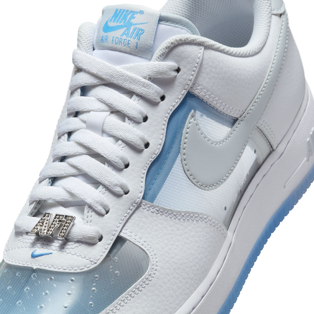 NIKE AIR FORCE 1 RETRO QS "IB5724-100 "INVISIBLE WOMAN 2.0" - WHITE/UNIVERISTY BLUE/PURE PLATINUM
