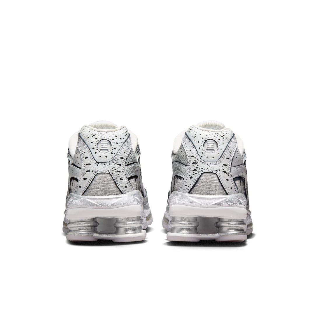 NIKE SHOX RIDE 2 IB8174-100 "METALLIC PLATINUM" - WHITE/METALLIC PLATINUM/BLACK/FLAT GOLD