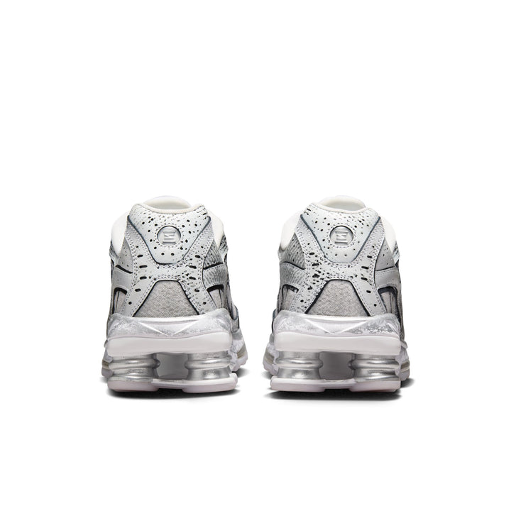 NIKE SHOX RIDE 2 IB8174-100 "METALLIC PLATINUM" - WHITE/METALLIC PLATINUM/BLACK/FLAT GOLD