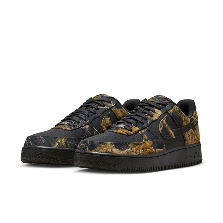 NIKE AIR FORCE 1 '07 IH1221-001 "REAL TREE CAMO" - OFF NOIR/MULTI COLOUR/GUM YELLOW