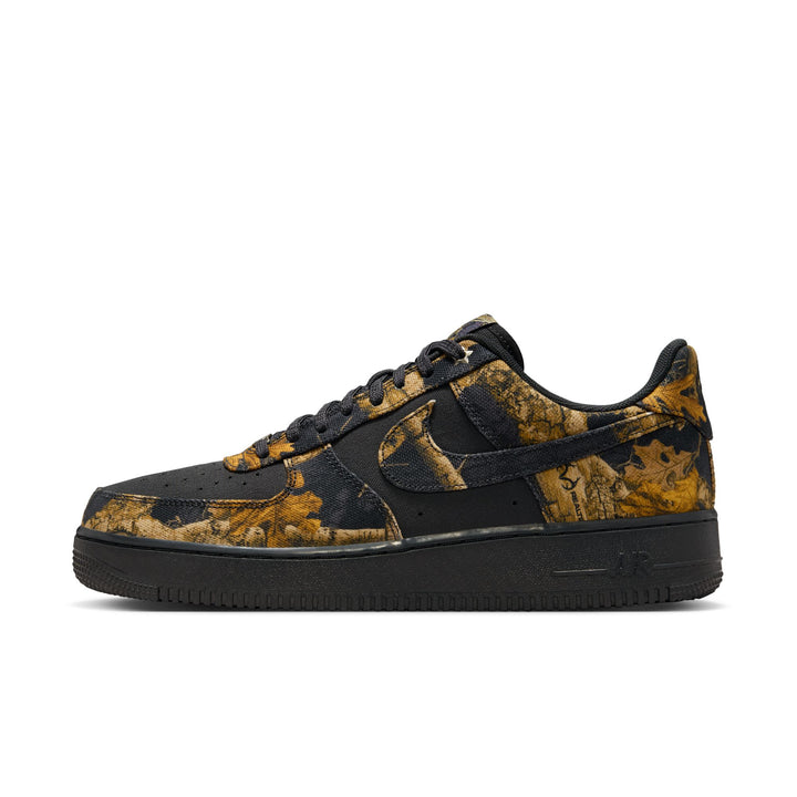 NIKE AIR FORCE 1 '07 IH1221-001 "REAL TREE CAMO" - OFF NOIR/MULTI COLOUR/GUM YELLOW