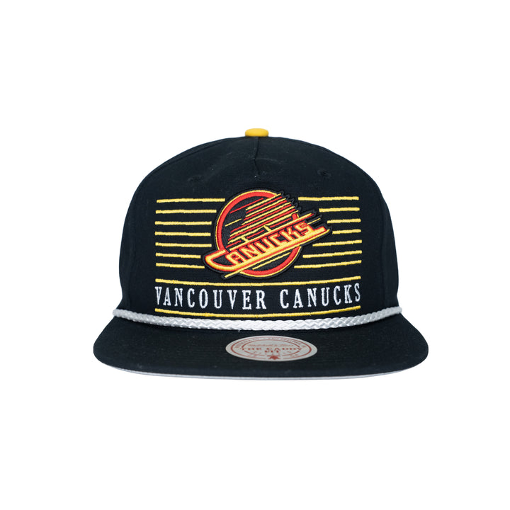 MITCHELL & NESS NHL CANUCKS ASCEND CAP- BLACK
