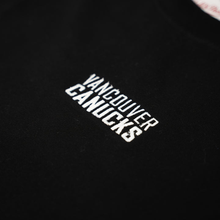 MITCHELL AND NESS NHL CANUCKS BIG SLEEVES CREWNECK - BLACK