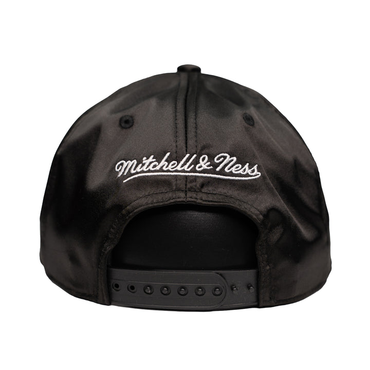 MITCHELL AND NESS CANUCKS PRO PINCH FIT SATIN CAP - BLACK