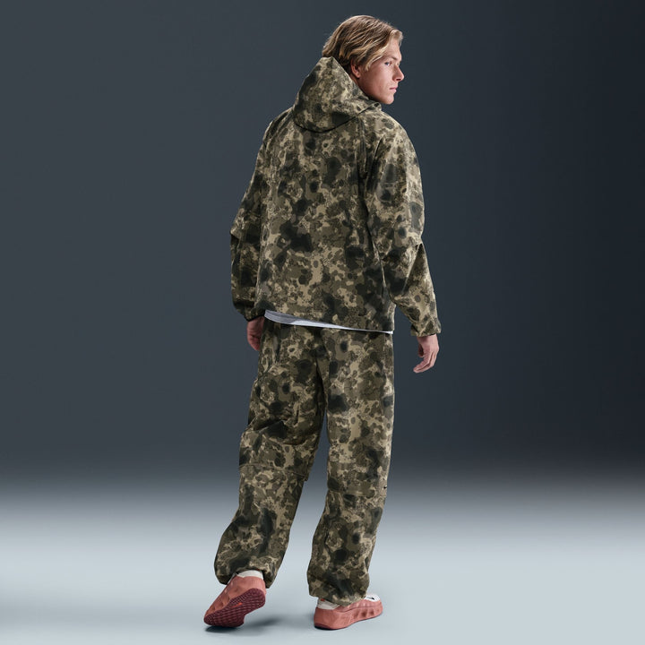 NIKE TECH WOVEN JACKET HV0979-210 - NEUTRAL OLIVE/BLACK