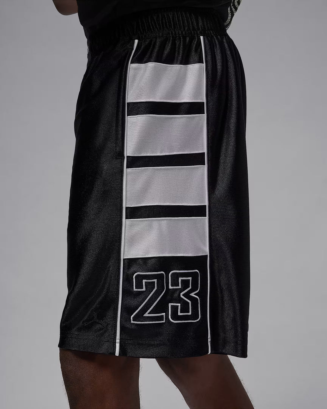 JORDAN BROOKYLN CAT SCARTCH SHORT HV0560-011 - BLACK