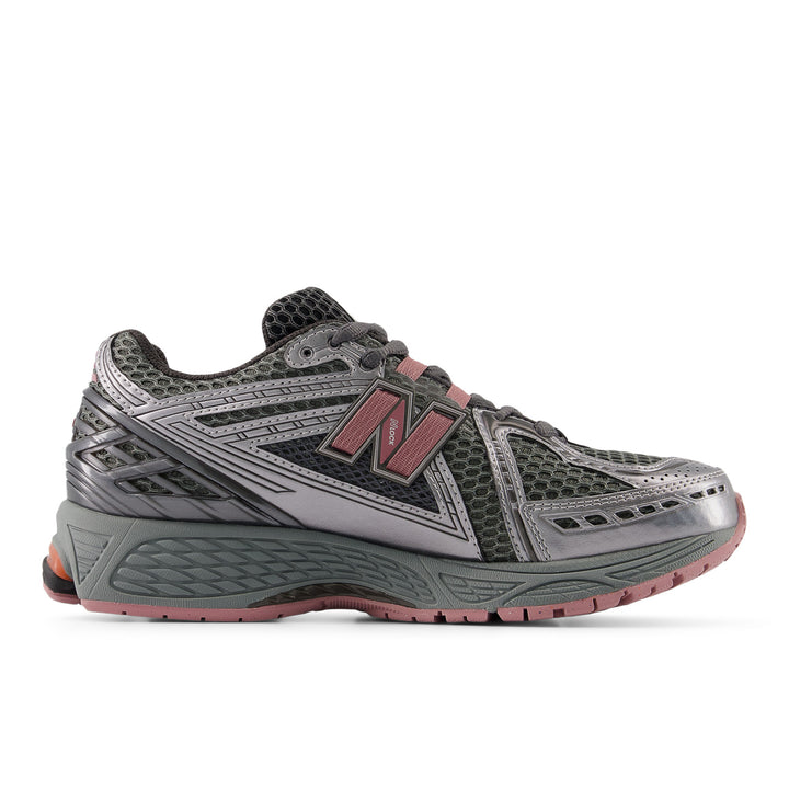 NEW BALANCE U190629R - DARK SILVER METALLIC/ ROSEWOOD