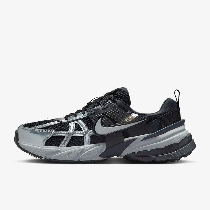 NIKE WOMEN’S V2K RUN FD0736-005 "BLACK METALLIC SILVER"