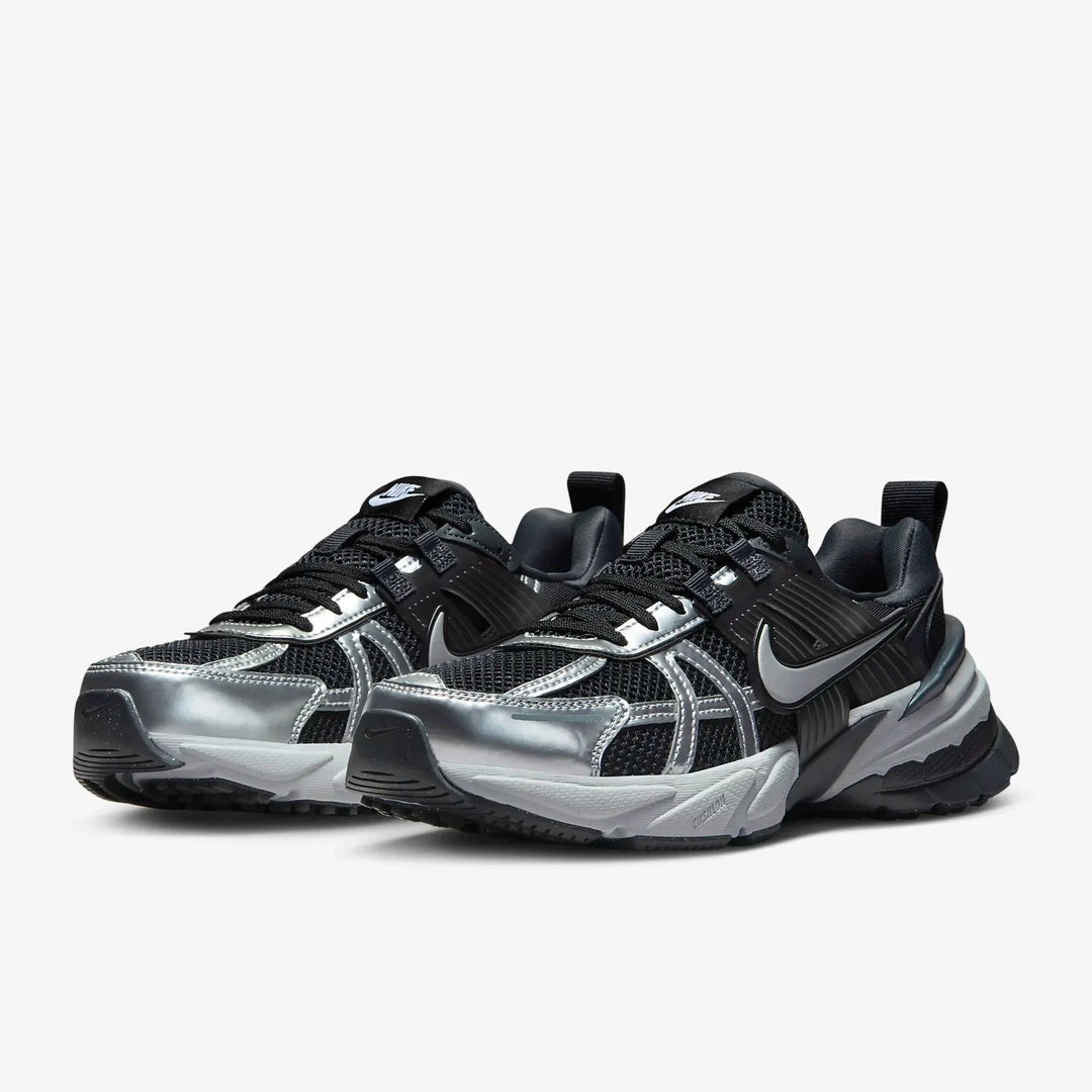 NIKE WOMEN’S V2K RUN FD0736-005 "BLACK METALLIC SILVER"