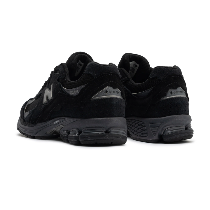 NEW BALANCE U20023MB “GORE-TEX” - BLACK