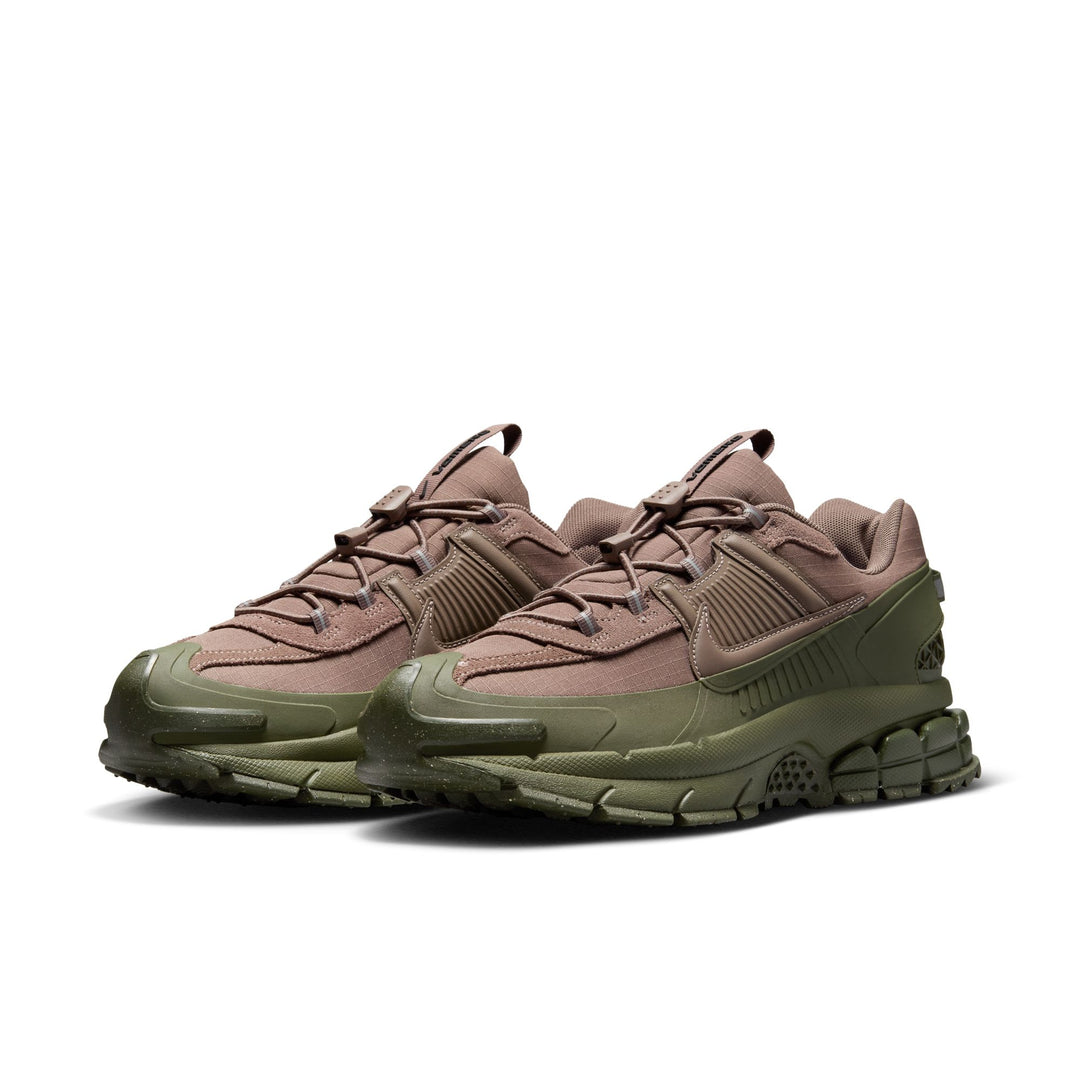 NIKE ZOOM VOMERO ROAM FV2295-201 "MINK BROWN'