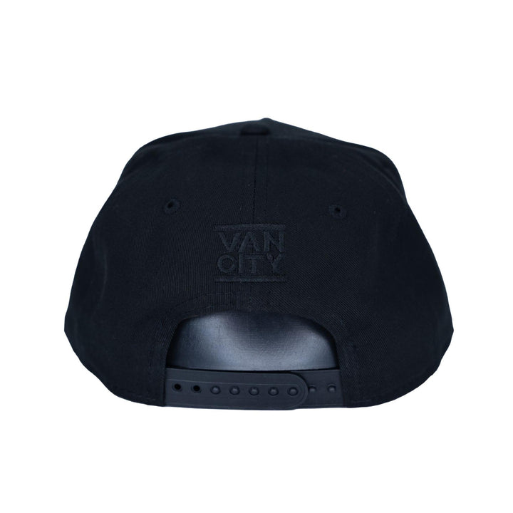 VO X NE 940 AF UNDMC SNAPBACK - BLACK