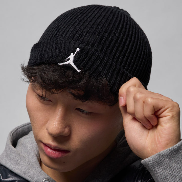 JORDAN TERRA BEANIE FZ2055-010 - BLACK/WHITE