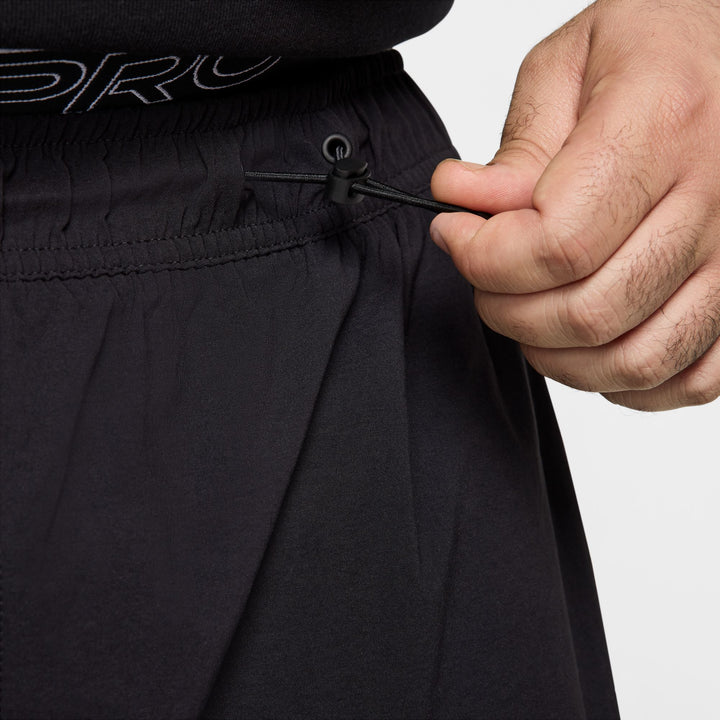 NIKE TECH WOVEN PANT OVERSIZED HM7158-010 - BLACK