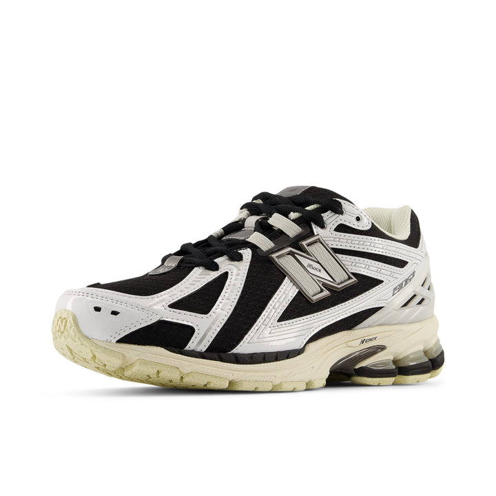 NEW BALANCE 1906R U1906RCI - WHITE/BLACK