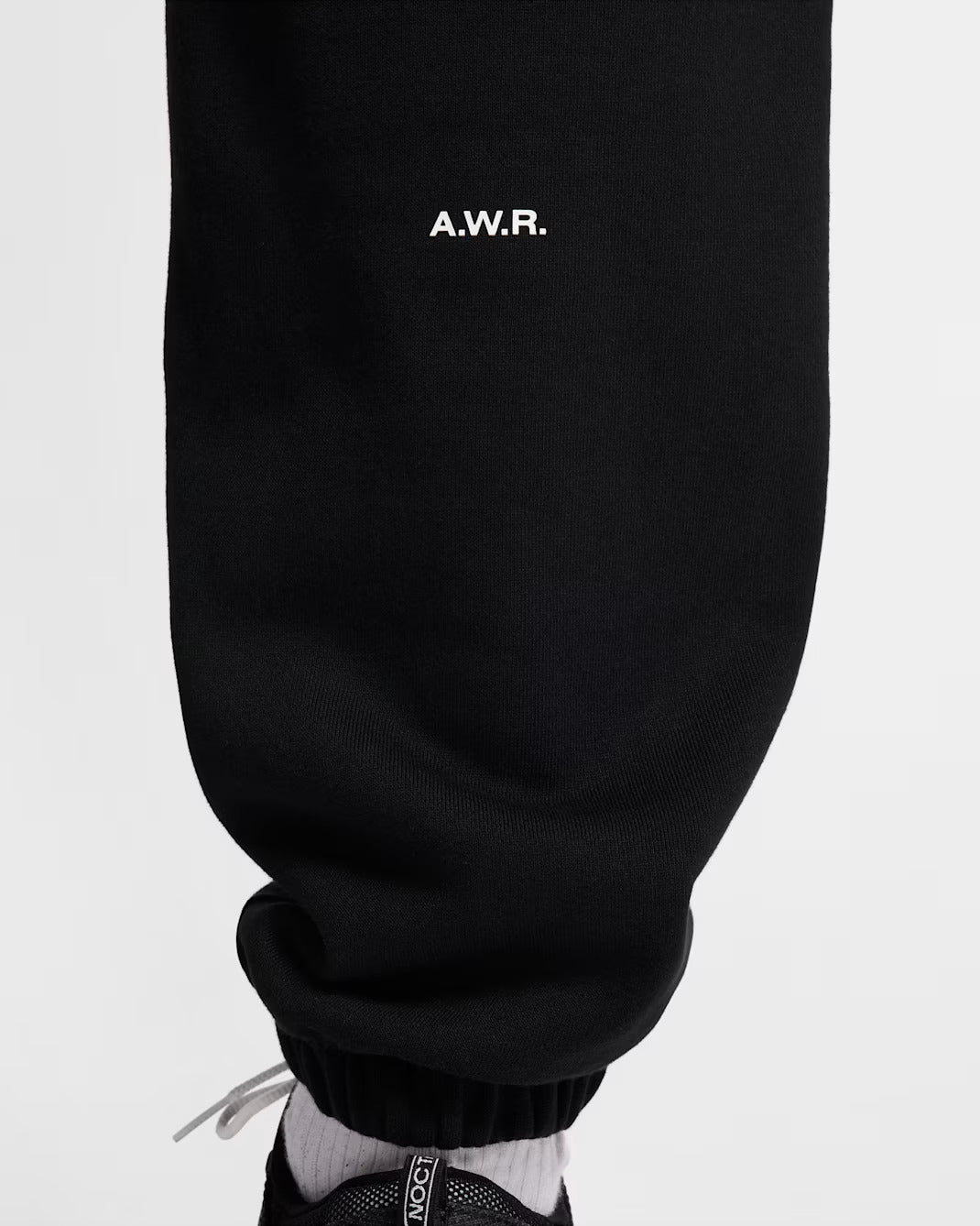 NIKE NOCTA FLEECE CS SWEATPANT HM5784-010 - BLACK