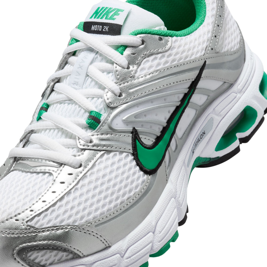 WOMENS NIKE AIR MAX MOTO 2K HQ2056-102 "WHITE STADUIM GREEN" - WHITE/STADIUM GREEN-METALLIC SILVER