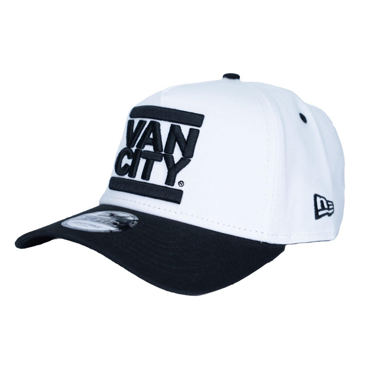 VO X NE 940 AF UNDMC SNAPBACK - WHITE/BLACK