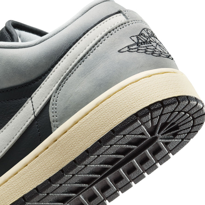 AIR JORDAN 1 LOW SE HQ2010-012 "LIGHT SMOKE GREY" - LIGHT SMOKE GREY/ OFF NOIR