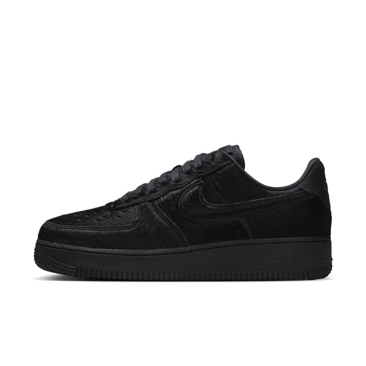 WOMENS NIKE AIR FORCE 1 '07 II7398-001 "PONY HAIR" - BLACK/BLACK
