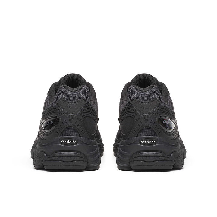 SAUCONY PROGRID OMNI 9 S70897-3 'ARMOR PACK" - BLACK