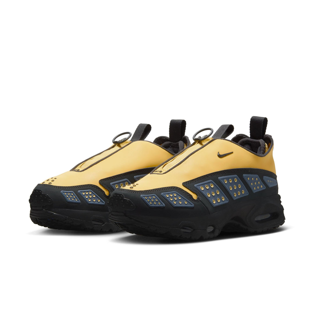 WOMENS NIKE AIR MAX SNDR HF1199-700 "SATURN GOLD" - SATURN GOLD/DIFFUSED BLUE