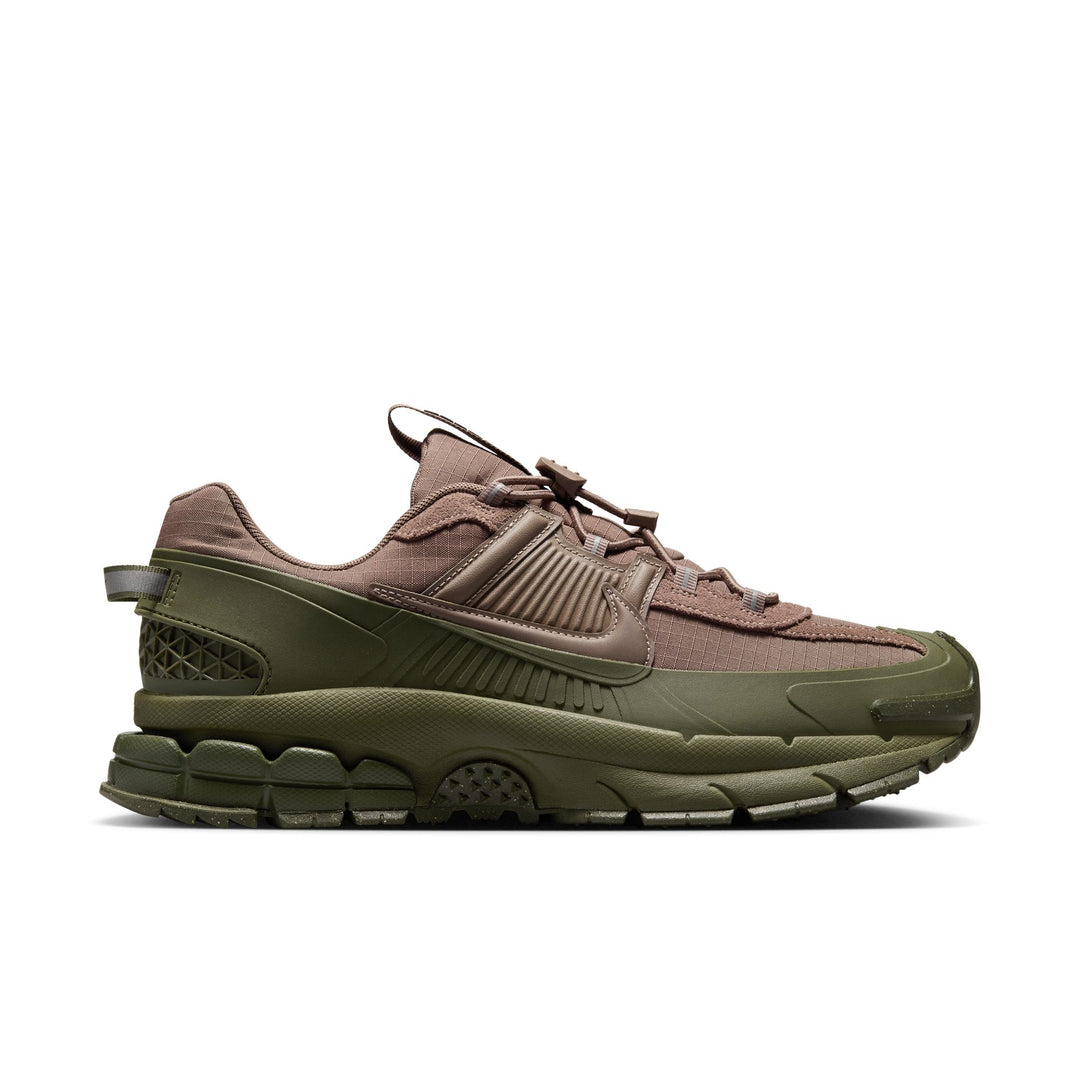 NIKE ZOOM VOMERO ROAM FV2295-201 "MINK BROWN'