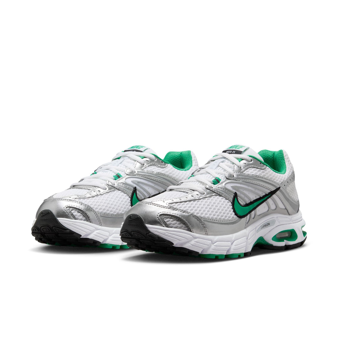WOMENS NIKE AIR MAX MOTO 2K HQ2056-102 "WHITE STADUIM GREEN" - WHITE/STADIUM GREEN-METALLIC SILVER